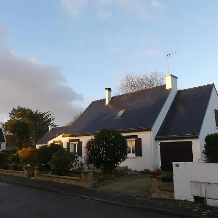 Maison Familiale Avec Grand Jardin - Proche *